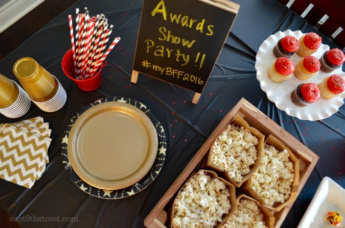 awards viewing party table